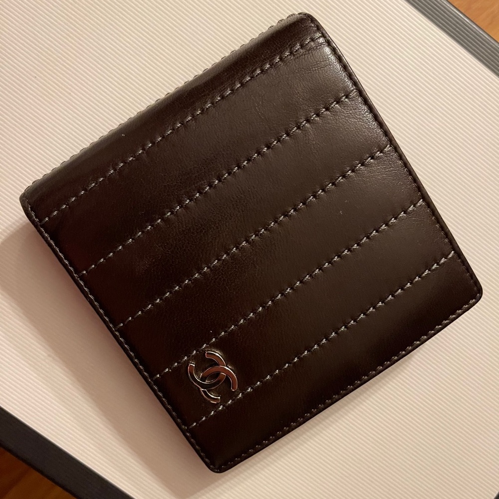 Chanel unisex wallet